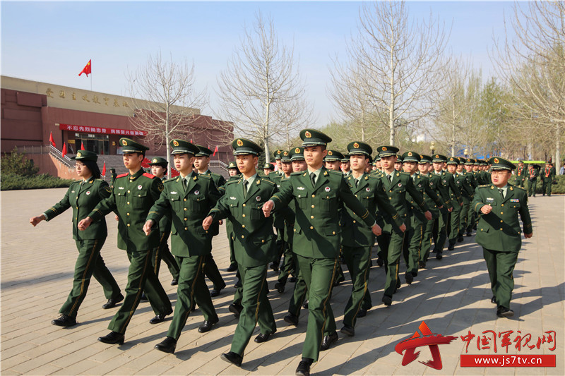 三亿体育手机版